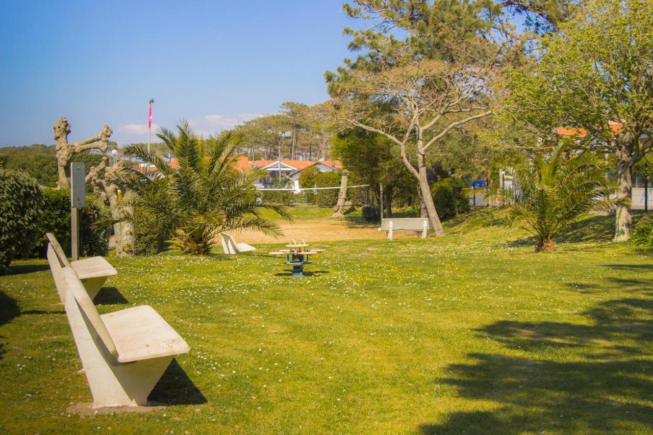 Village Vacances Azureva Anglet Bagian luar foto