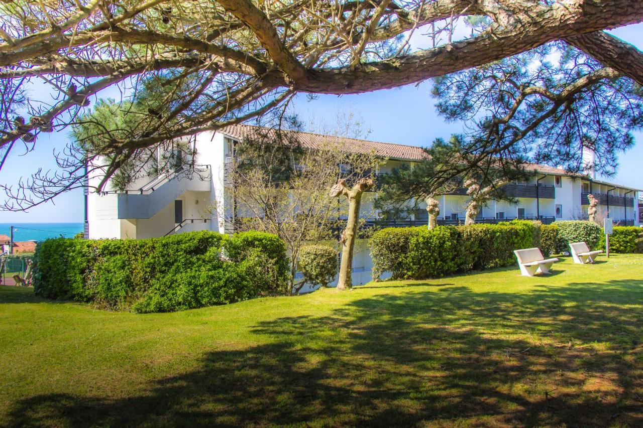 Village Vacances Azureva Anglet Bagian luar foto