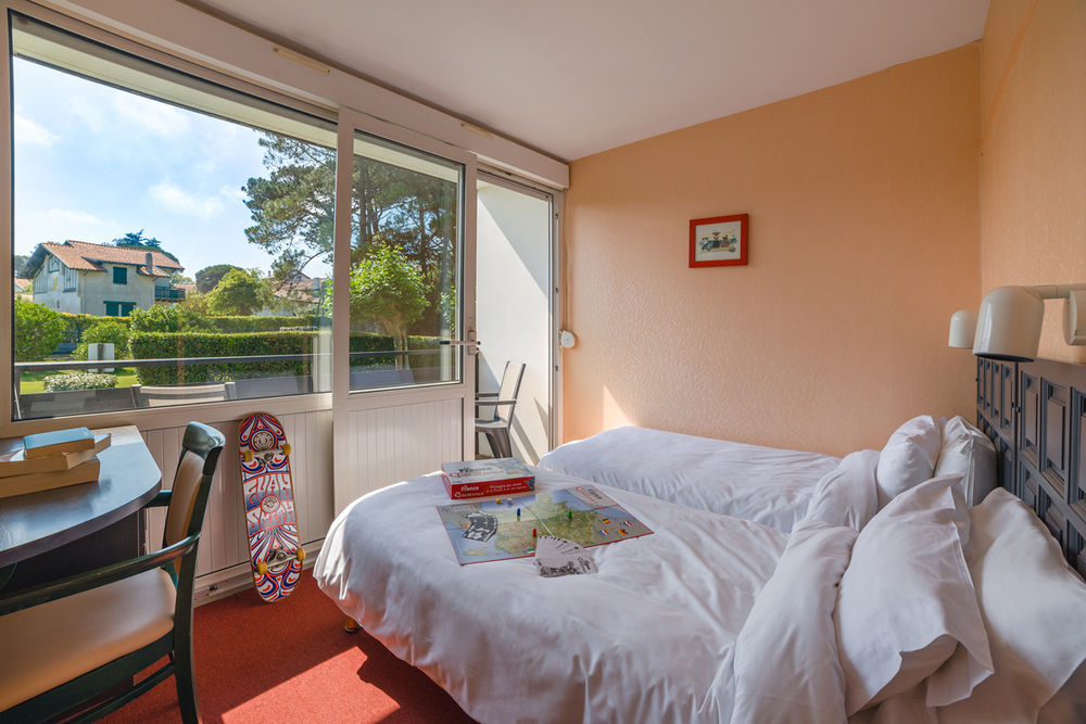 Village Vacances Azureva Anglet Bagian luar foto